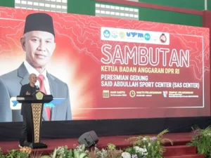 Ketua Badan Anggaran DPR RI MH Said Abdullah memberikan sambutan dalam peresmian gedung "SAS Center" di Universitas Trunojoyo Madura (UTM) di Bangkalan, Sabtu (22/11). (Ist)