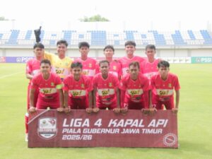Pemain Perssu Madura City jelang laga lawan Unesa FC di Stadion Gelora Ratu Pamelingan Pamekasan, Sabtu (13/12). (Ist)