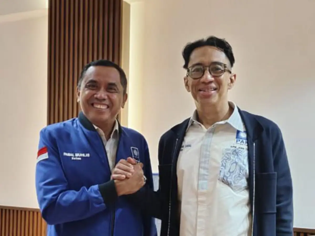 Ketua DPD PAN Sumenep Faisal Muhlis (kiri) bersama Ketua DPW PAN Jawa Timur Ahmad Rizki Sadig. (Ist)