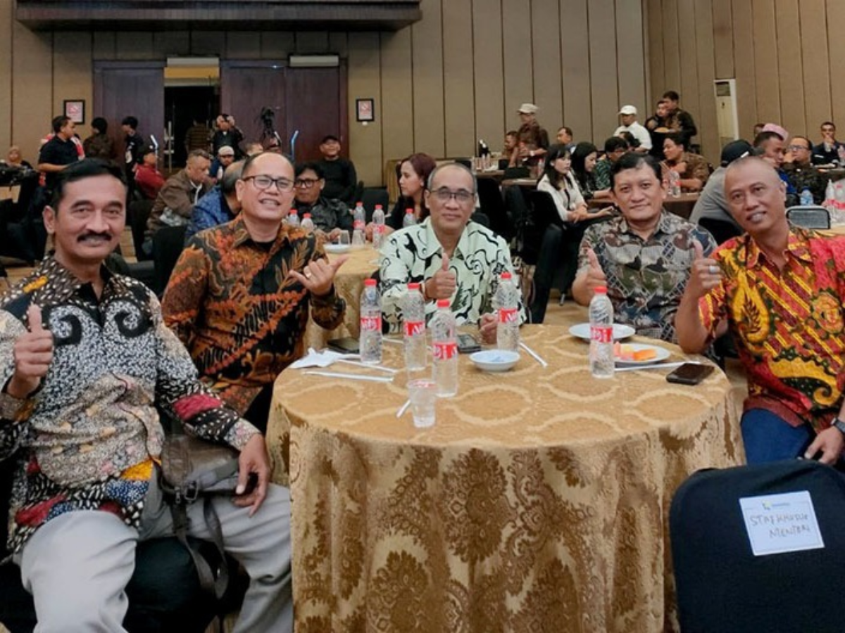 Pengurus JMSI Provinsi Jawa Timur menghadiri perayaan HUT ke-6 JMSI dan HPN 2026 di Serang, Banten, Selasa (9/2). (Ist)